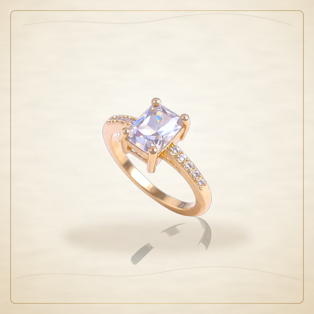 Oro Laminado · Anillo Francia Petite Emerald Cut Gem / Francia Petite Emerald Cut Gem Ring — Golden Shop 11
